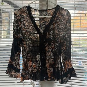 Violet and Claire XL Boho Top